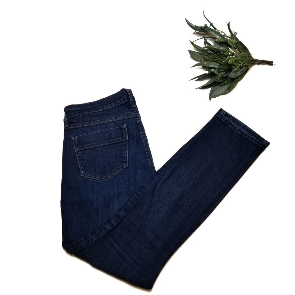 Old Navy The Sweet Heart Skinny Dark Wash